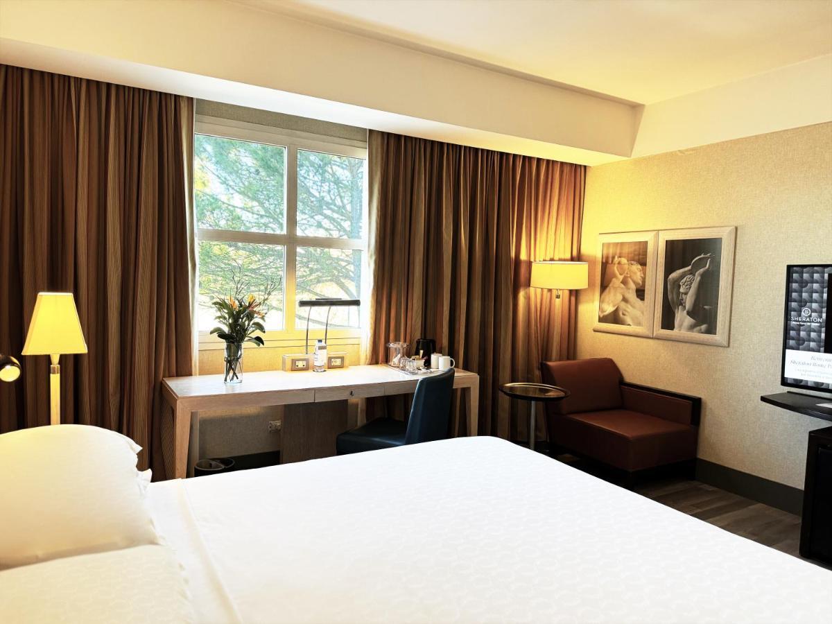 Sheraton Rome Parco De Medici Bagian luar foto